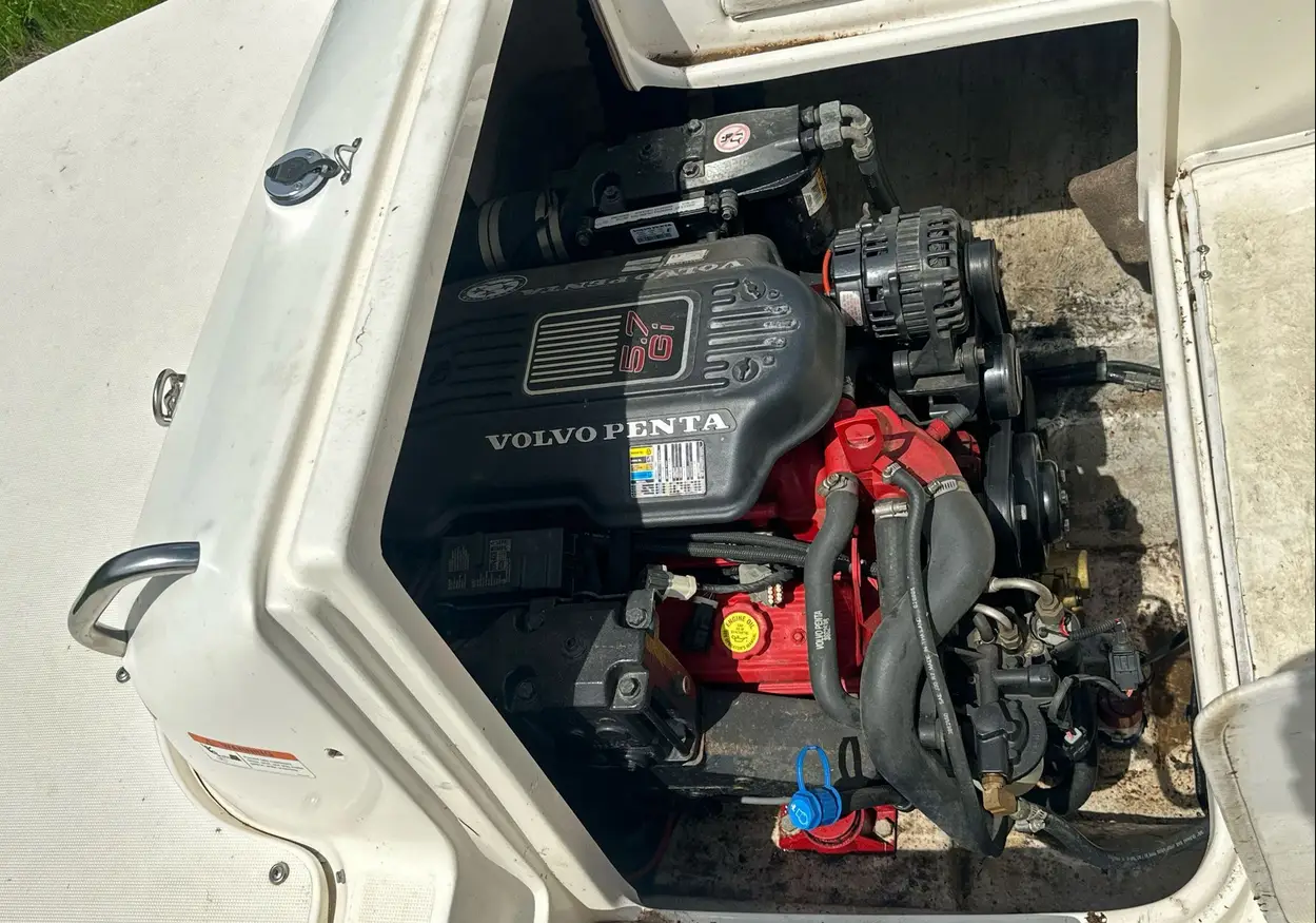 2006 Glastron DX235 boat For Sale | Low Hours | Buy Now