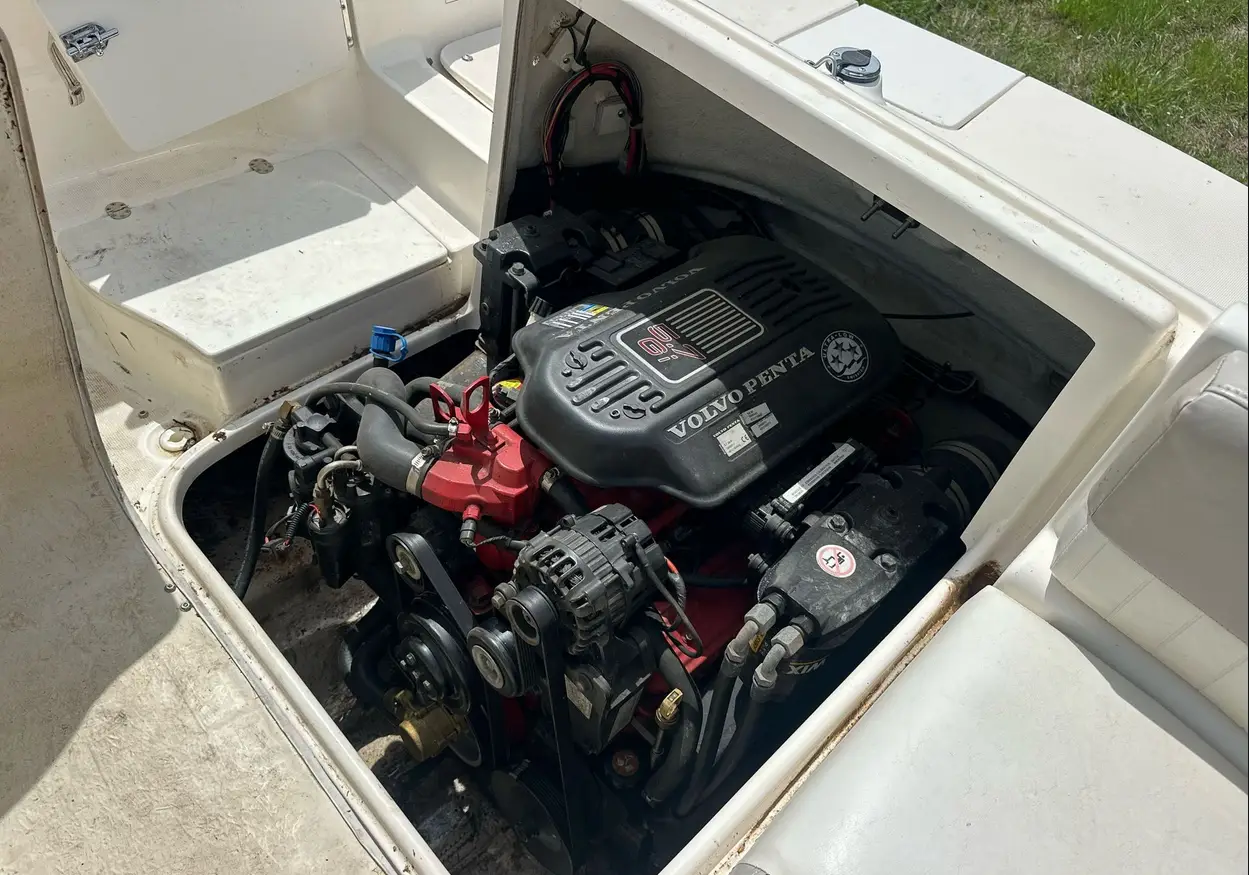 2006 Glastron DX235 boat For Sale | Low Hours | Buy Now