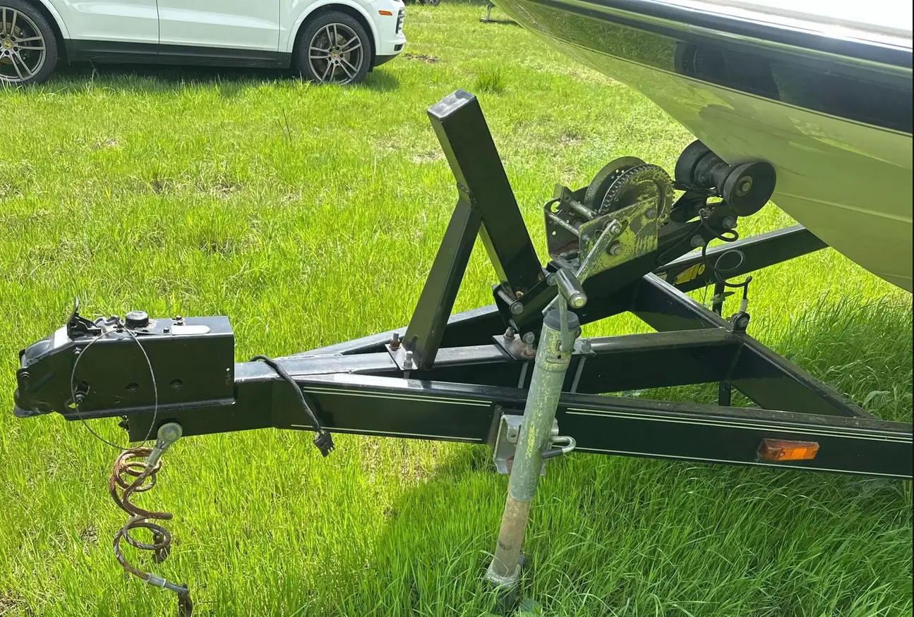 2006 Glastron DX235 boat For Sale | Low Hours | Buy Now