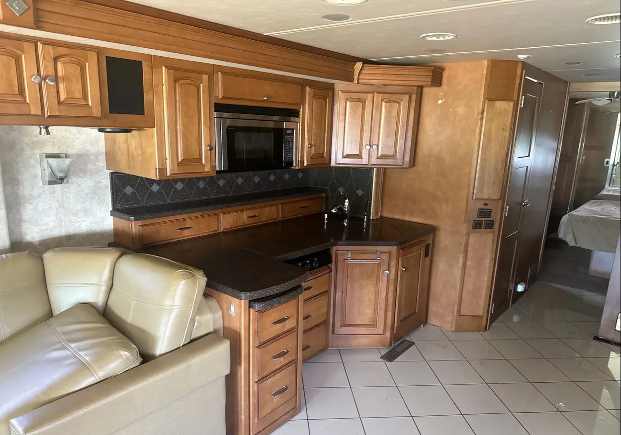2012 Winnebago Journey RV For Sale | Low Miles | Live Auction