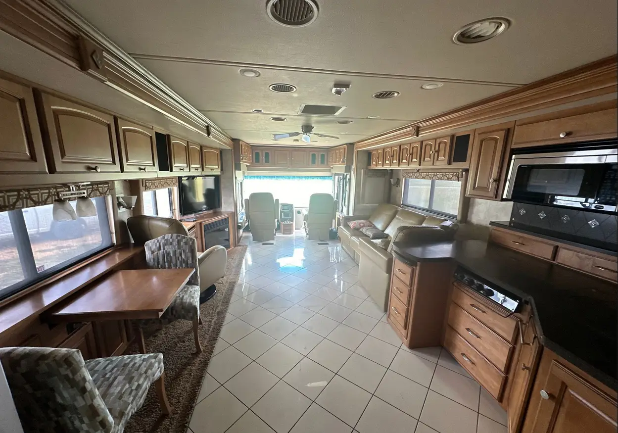 2012 Winnebago Journey RV For Sale | Low Miles | Live Auction