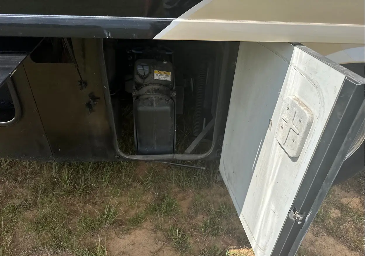 2012 Winnebago Journey RV For Sale | Low Miles | Live Auction