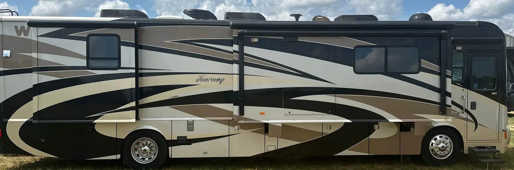 2012 Winnebago Journey RV For Sale | Low Miles | Live Auction