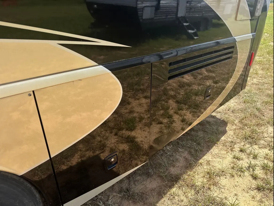 2012 Winnebago Journey RV For Sale | Low Miles | Live Auction