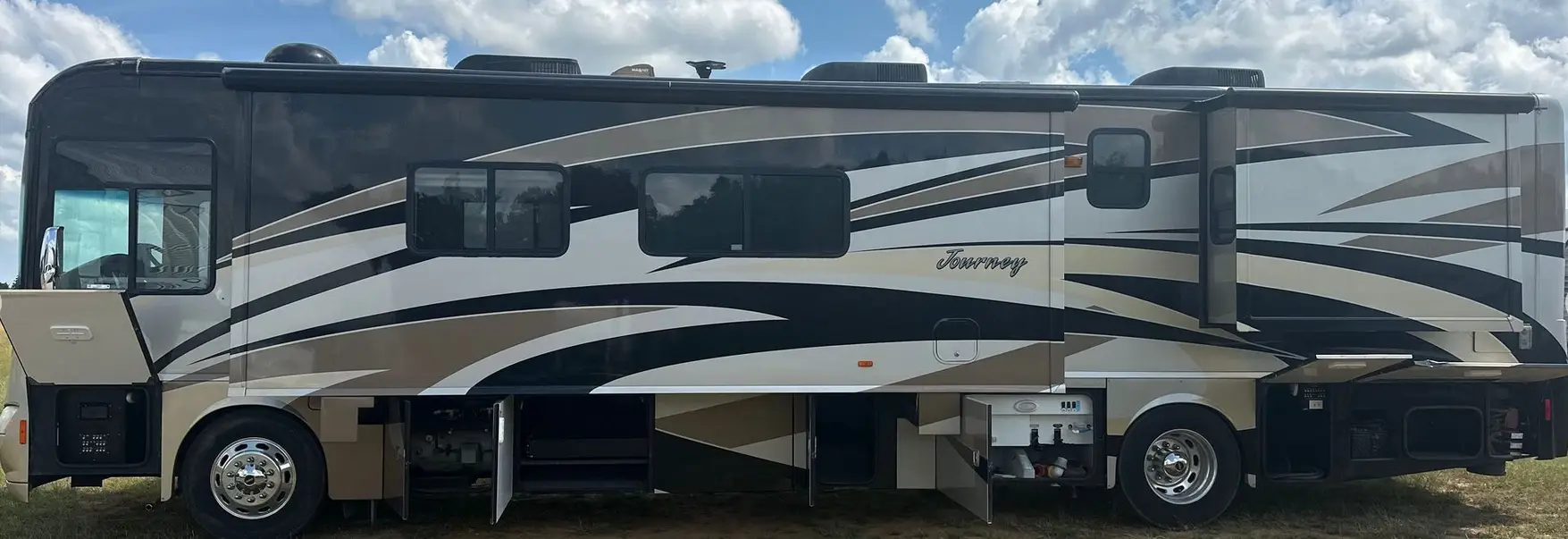 2012 Winnebago Journey RV For Sale | Low Miles | Live Auction