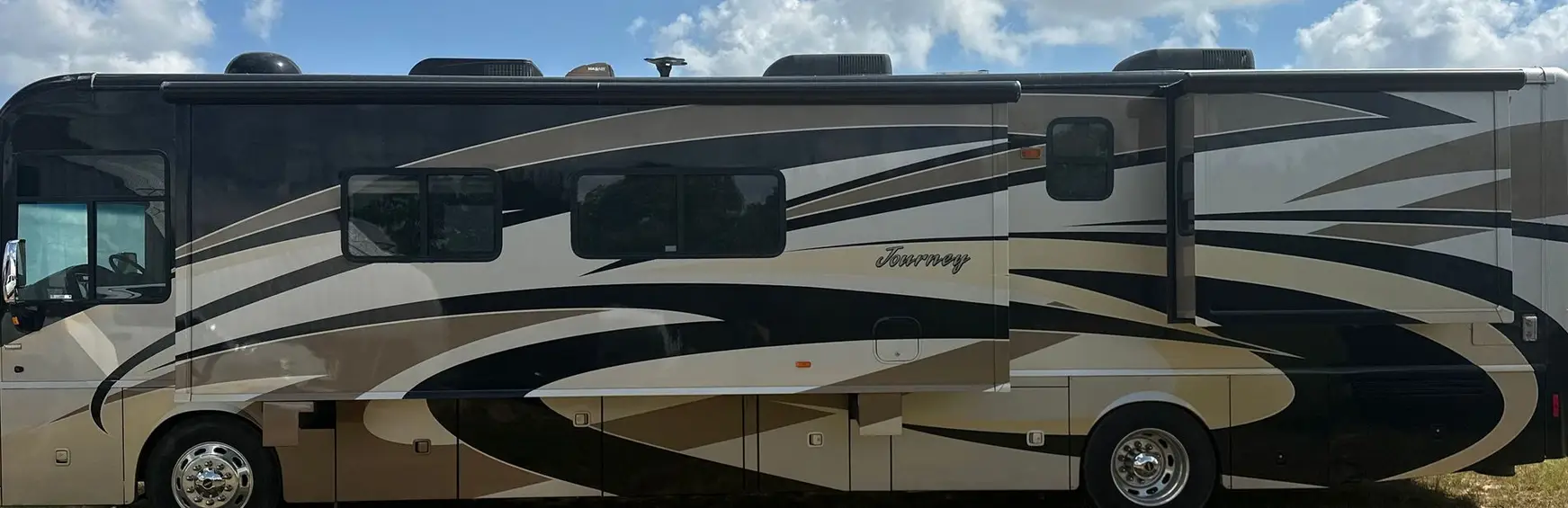 2012 Winnebago Journey RV For Sale | Low Miles | Live Auction