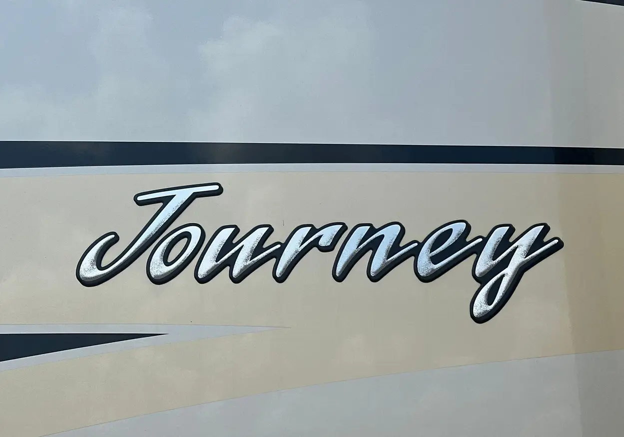 2012 Winnebago Journey RV For Sale | Low Miles | Live Auction