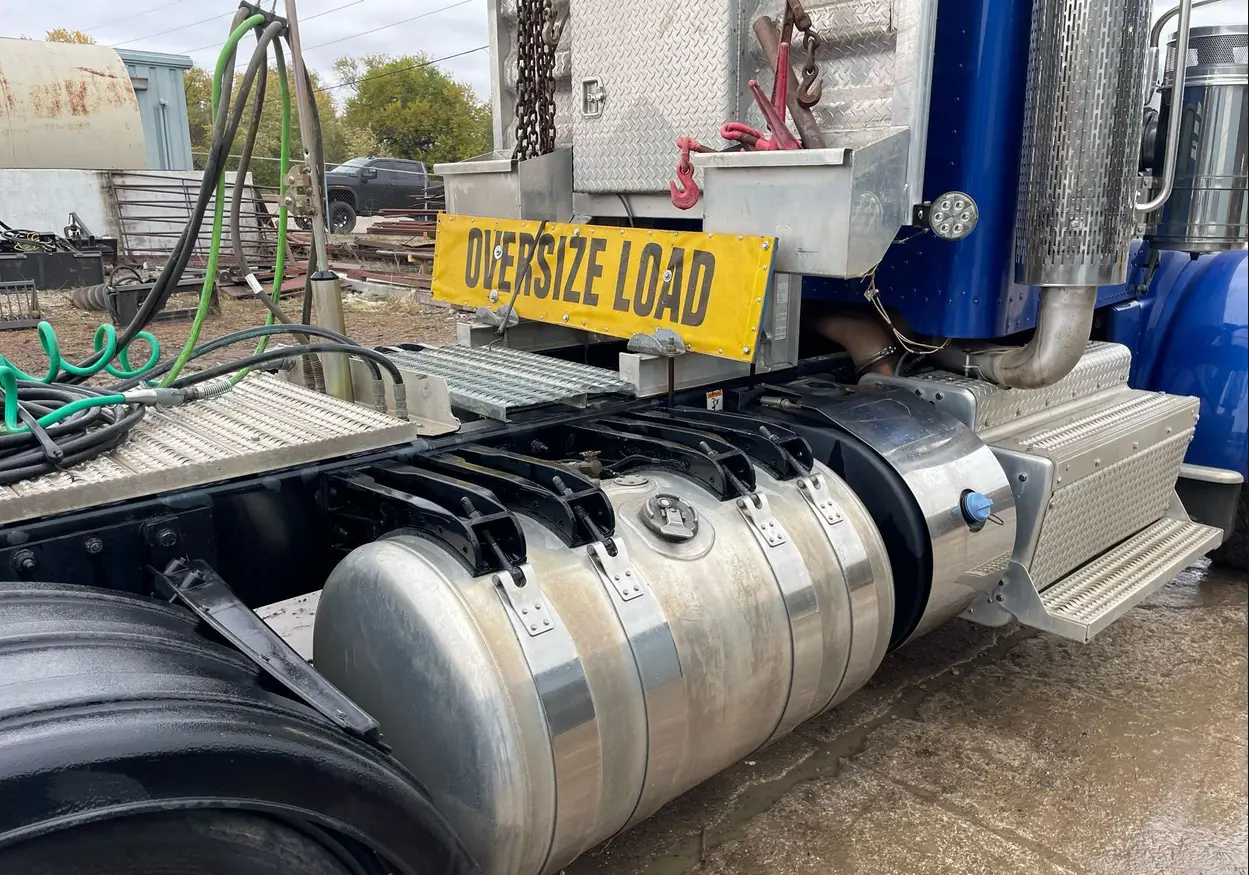 2013 Peterbilt 388 semi Truck For Sale | Low Miles | Live Auction