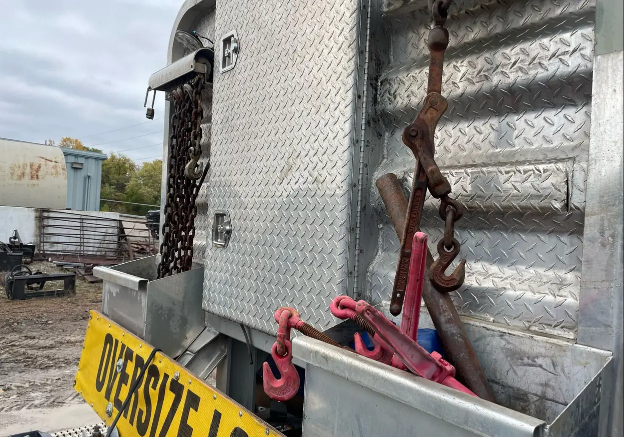 2013 Peterbilt 388 semi Truck For Sale | Low Miles | Live Auction