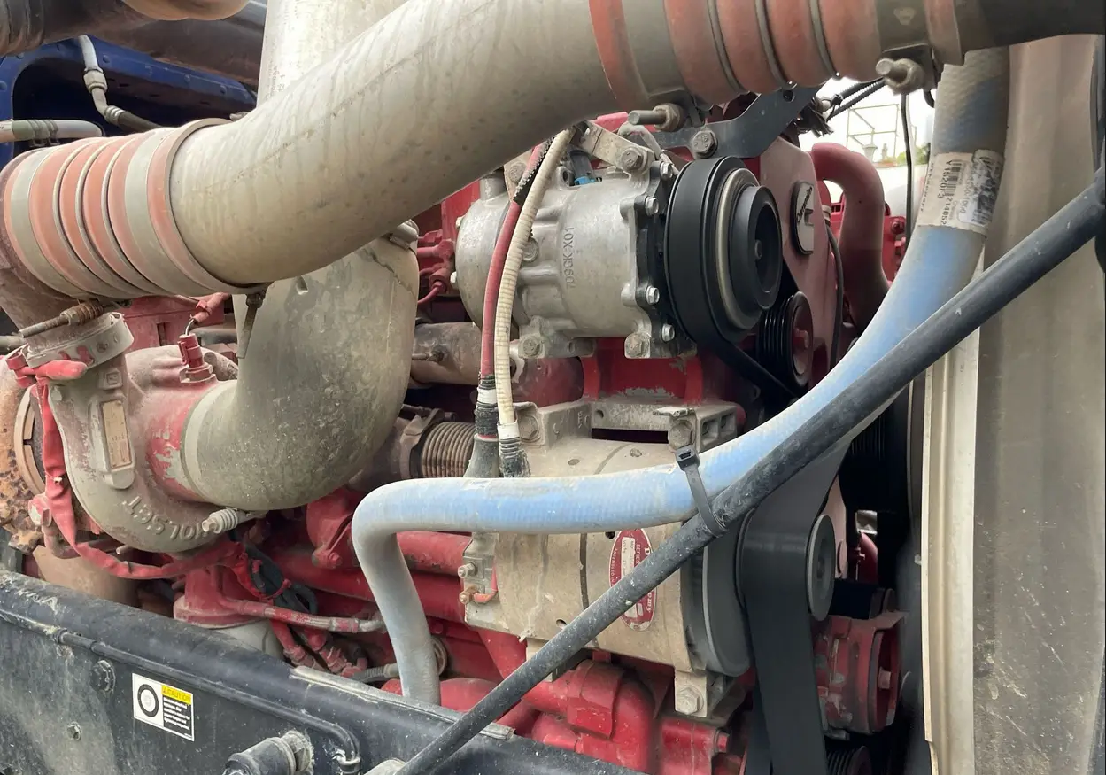 2013 Peterbilt 388 semi Truck For Sale | Low Miles | Live Auction