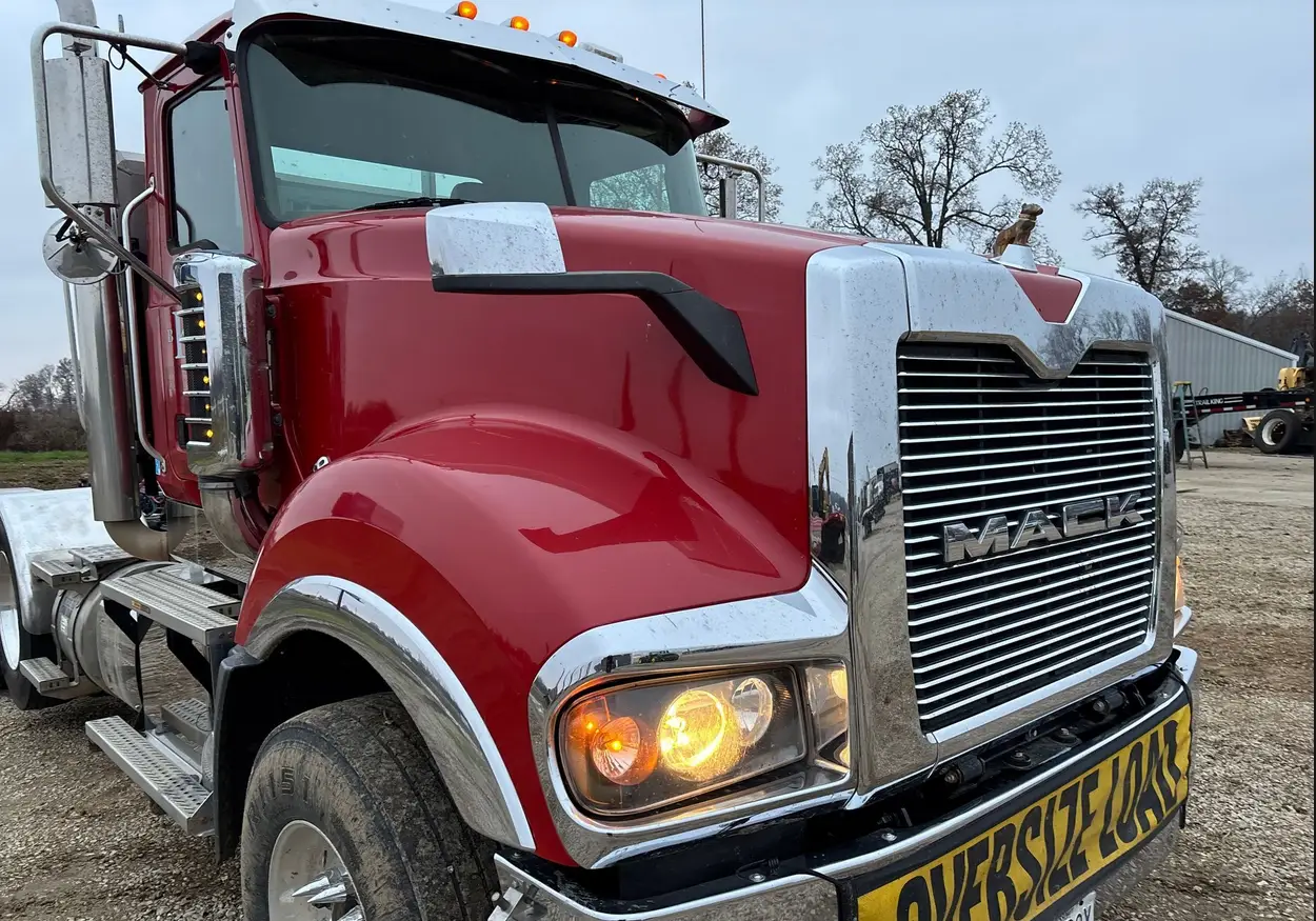 2014 Mack Titan TD713 semi Truck For Sale | Low Miles | Live Auction