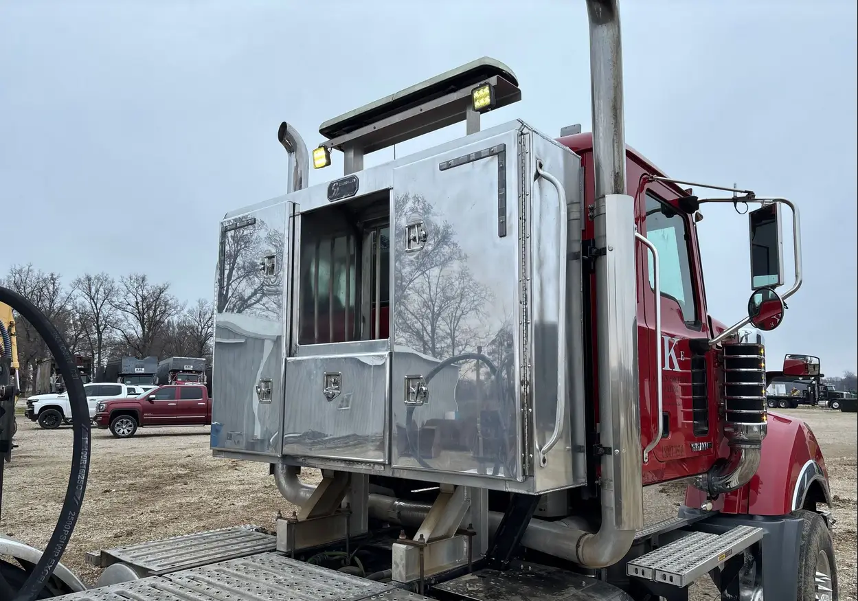 2014 Mack Titan TD713 semi Truck For Sale | Low Miles | Live Auction