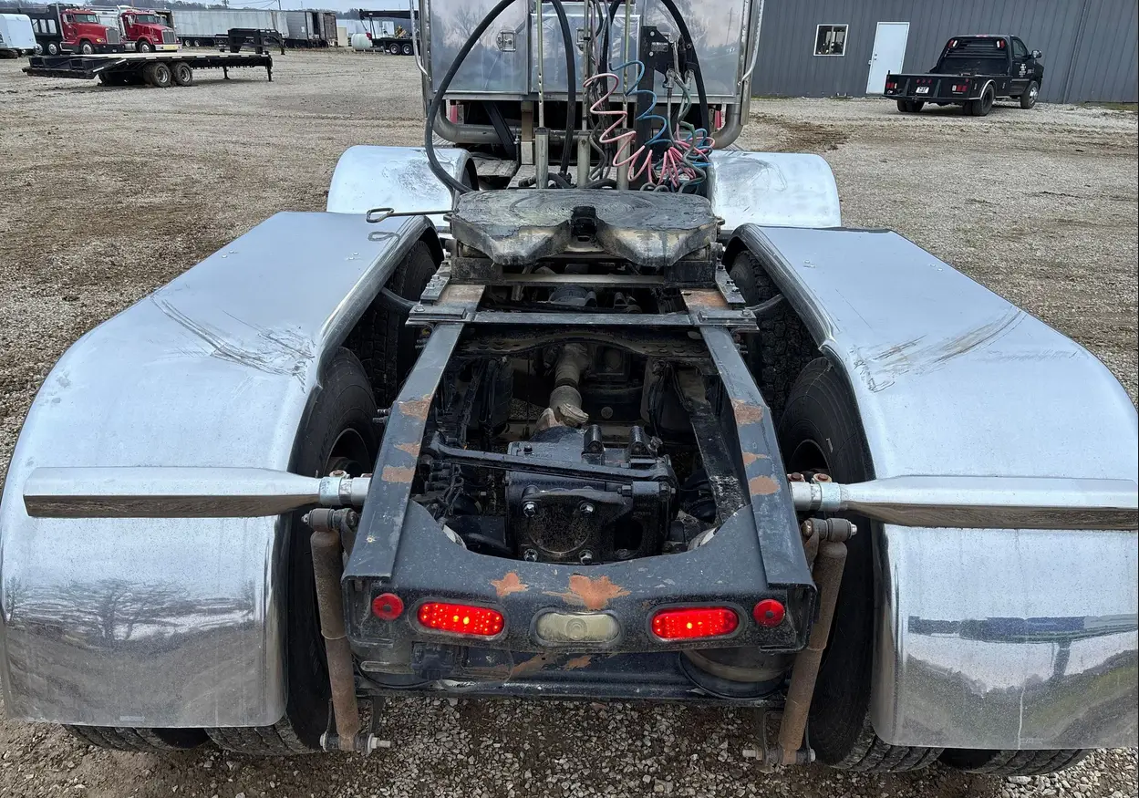 2014 Mack Titan TD713 semi Truck For Sale | Low Miles | Live Auction