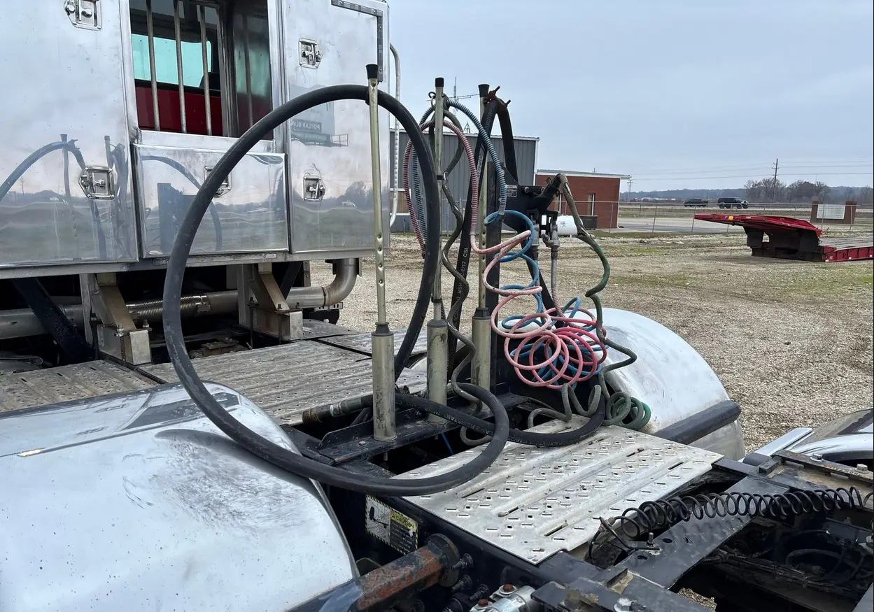 2014 Mack Titan TD713 semi Truck For Sale | Low Miles | Live Auction