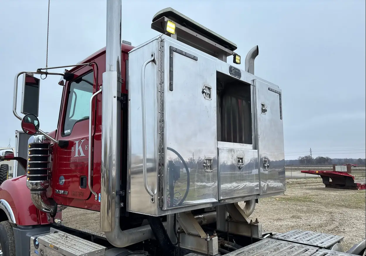 2014 Mack Titan TD713 semi Truck For Sale | Low Miles | Live Auction