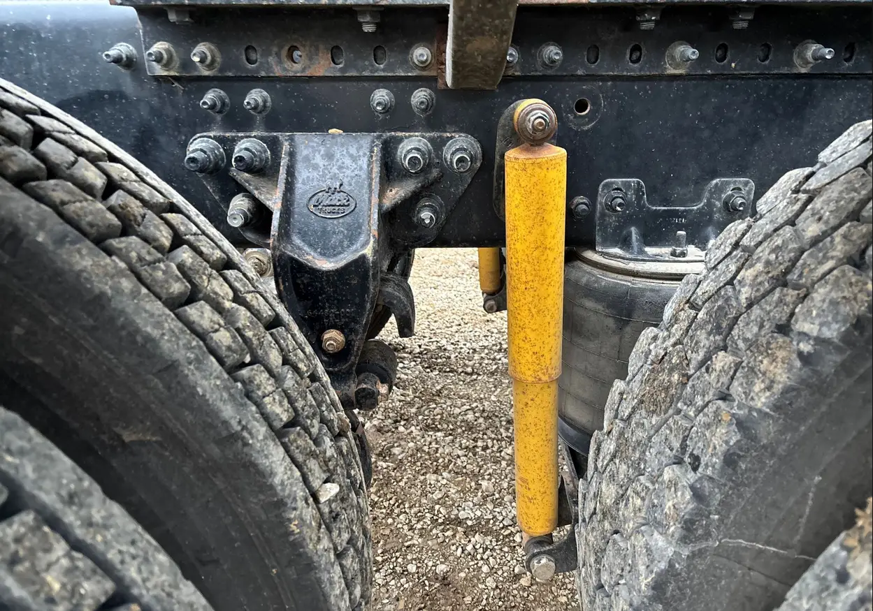 2014 Mack Titan TD713 semi Truck For Sale | Low Miles | Live Auction