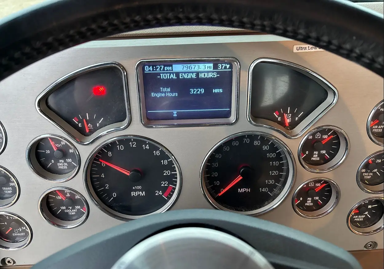 2014 Mack Titan TD713 semi Truck For Sale | Low Miles | Live Auction