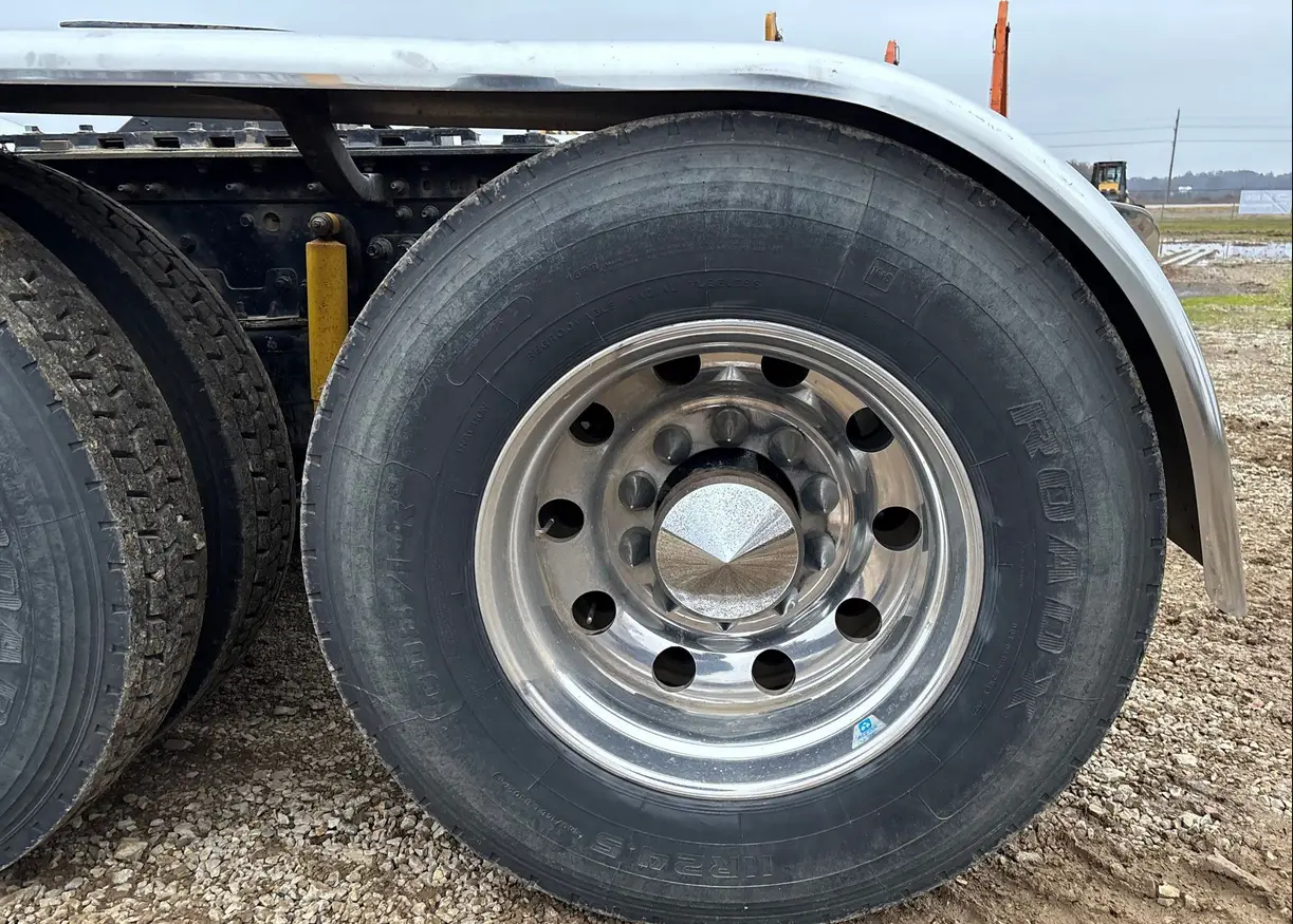 2014 Mack Titan TD713 semi Truck For Sale | Low Miles | Live Auction