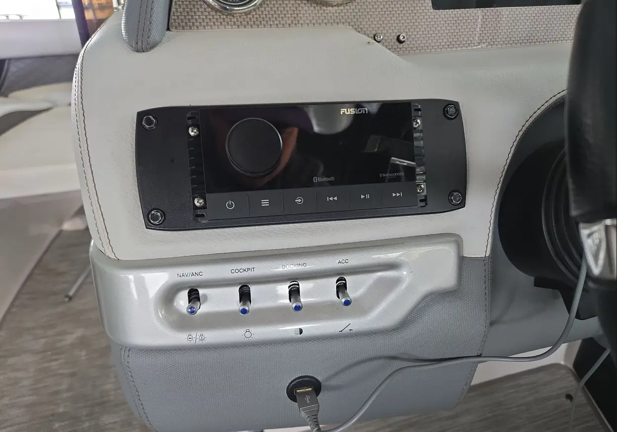 2014 Regal 2300 Fastrac For Sale | Low Hours | Buy Now