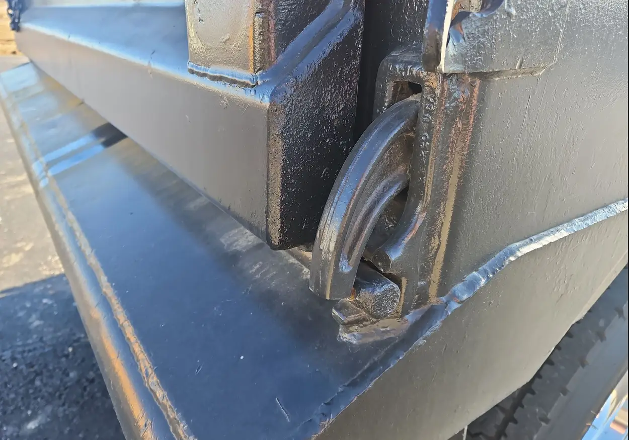 2016 Freightliner Coronado 122SD dump Truck For Sale | Low Miles | Live Auction