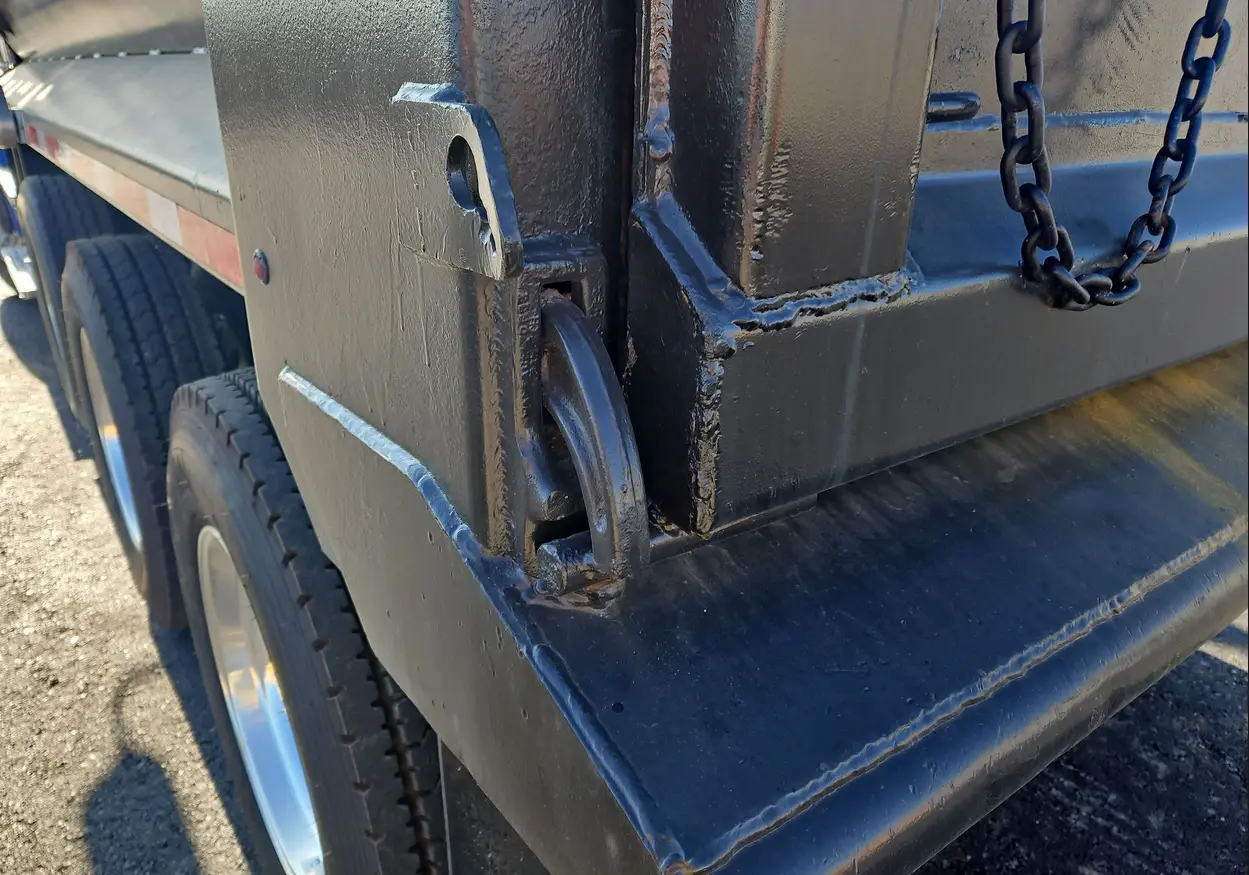 2016 Freightliner Coronado 122SD dump Truck For Sale | Low Miles | Live Auction