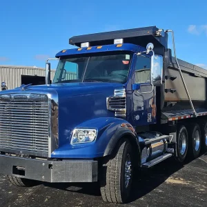 2016 Freightliner Coronado 122SD dump Truck For Sale | Low Miles | Live Auction