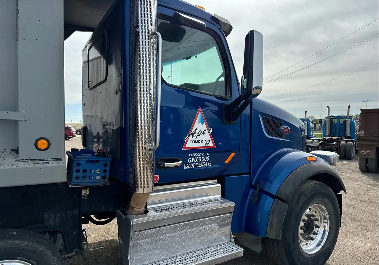 2018 Peterbilt 567 dump Truck For Sale | Low Miles | Live Auction