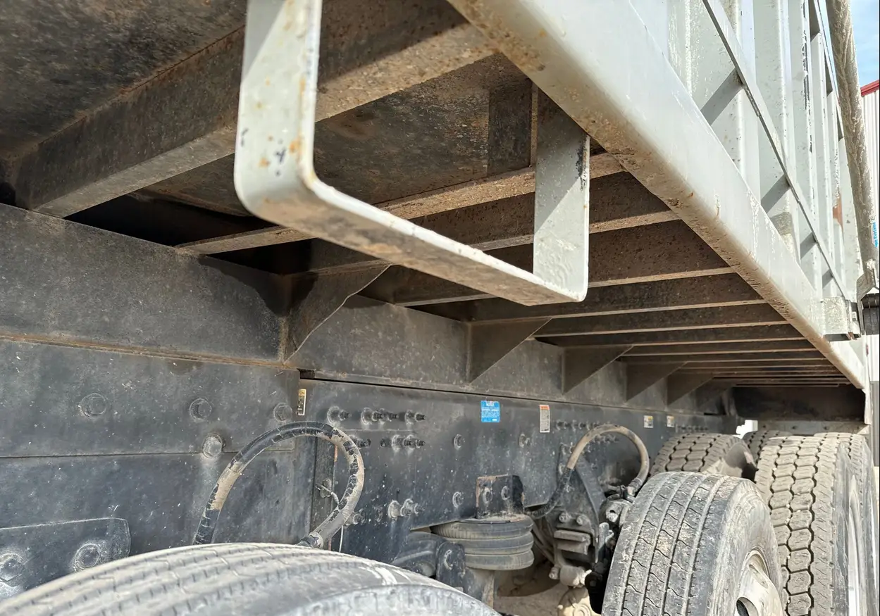 2018 Peterbilt 567 dump Truck For Sale | Low Miles | Live Auction