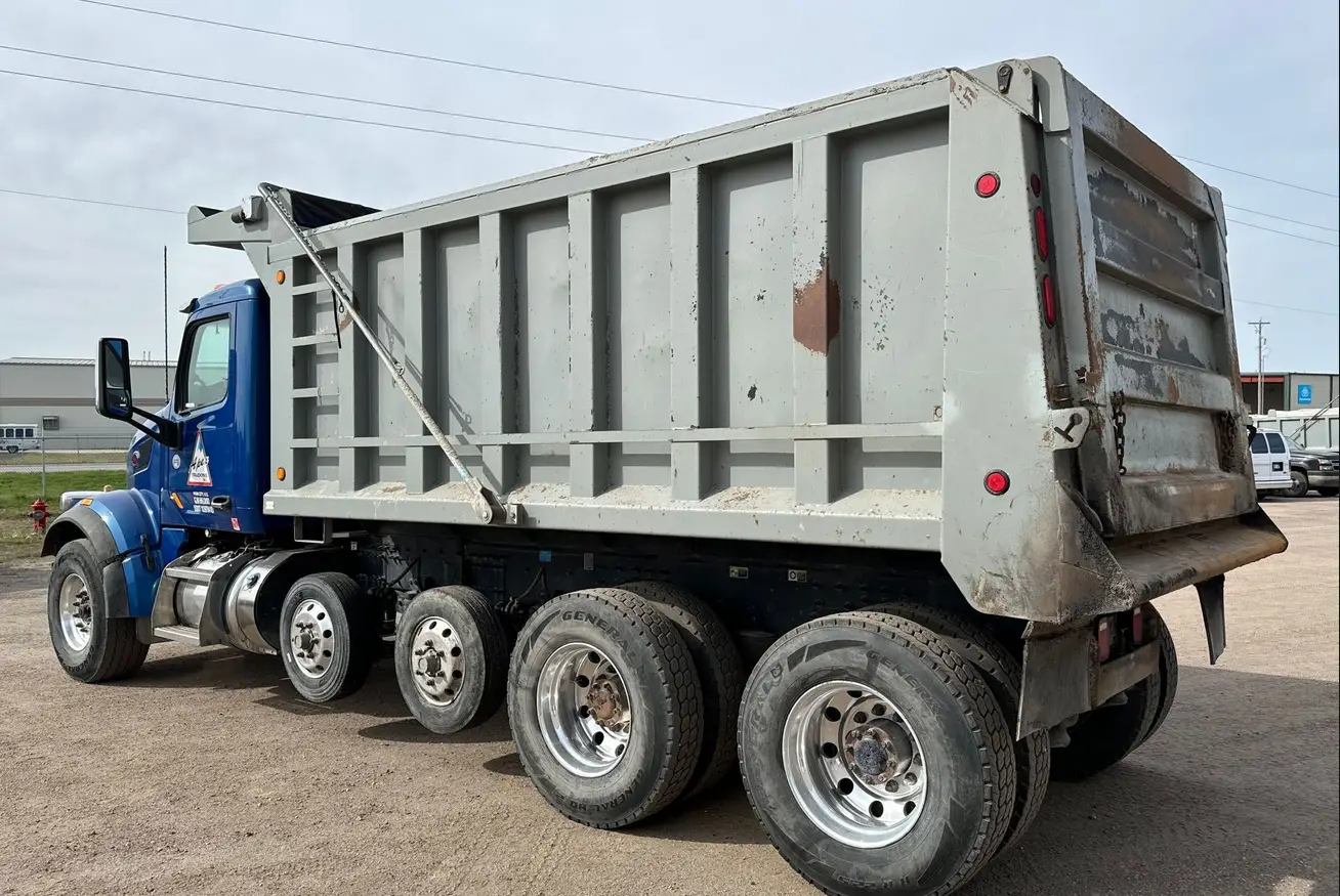 2018 Peterbilt 567 dump Truck For Sale | Low Miles | Live Auction