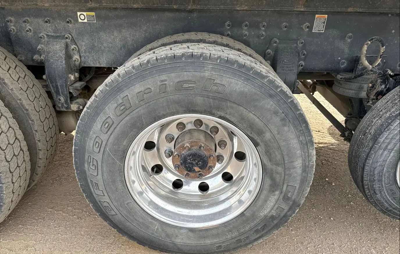 2018 Peterbilt 567 dump Truck For Sale | Low Miles | Live Auction