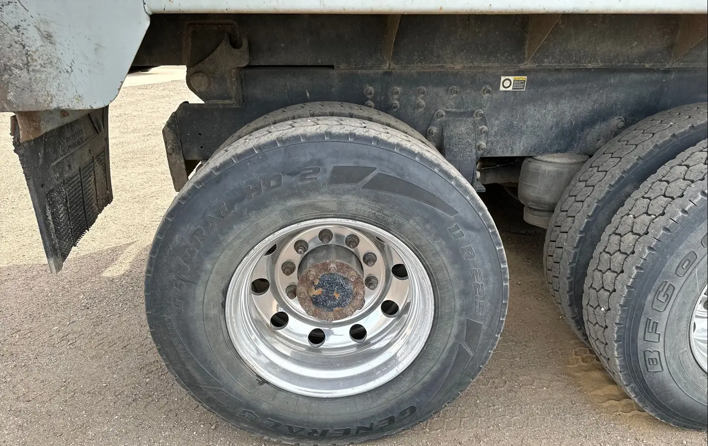 2018 Peterbilt 567 dump Truck For Sale | Low Miles | Live Auction