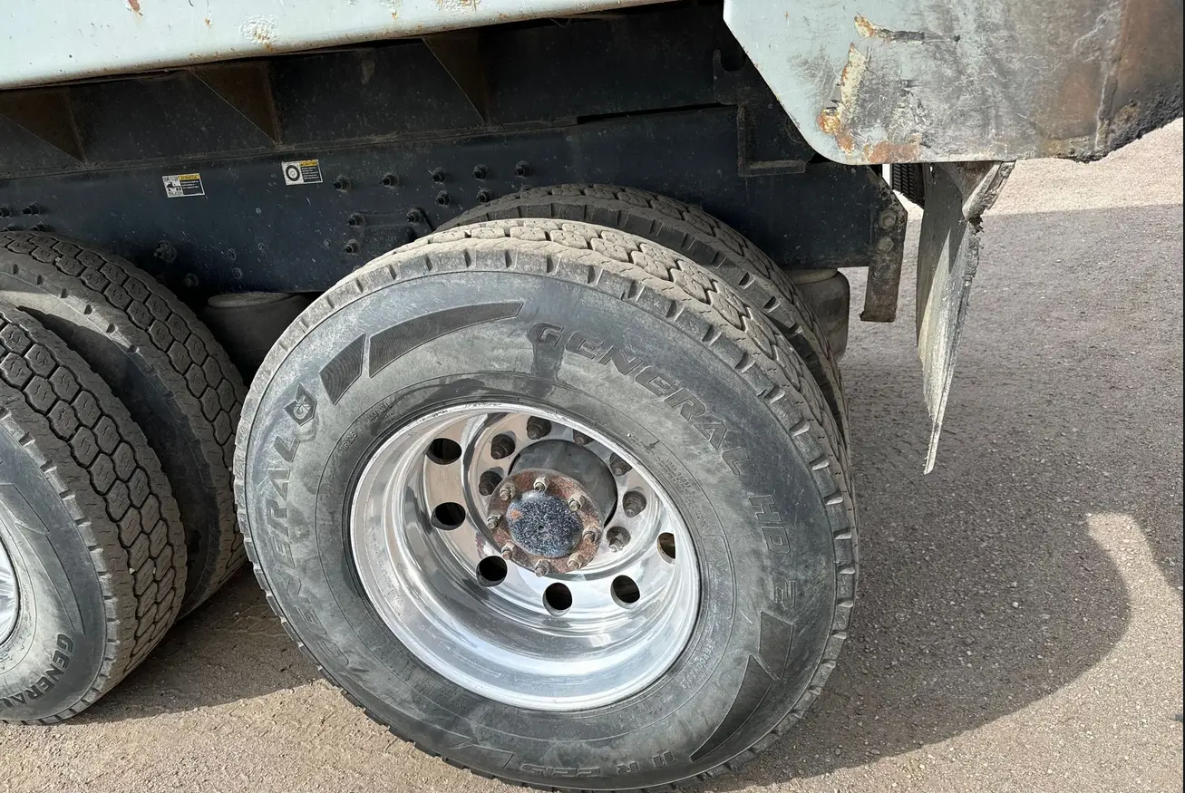 2018 Peterbilt 567 dump Truck For Sale | Low Miles | Live Auction