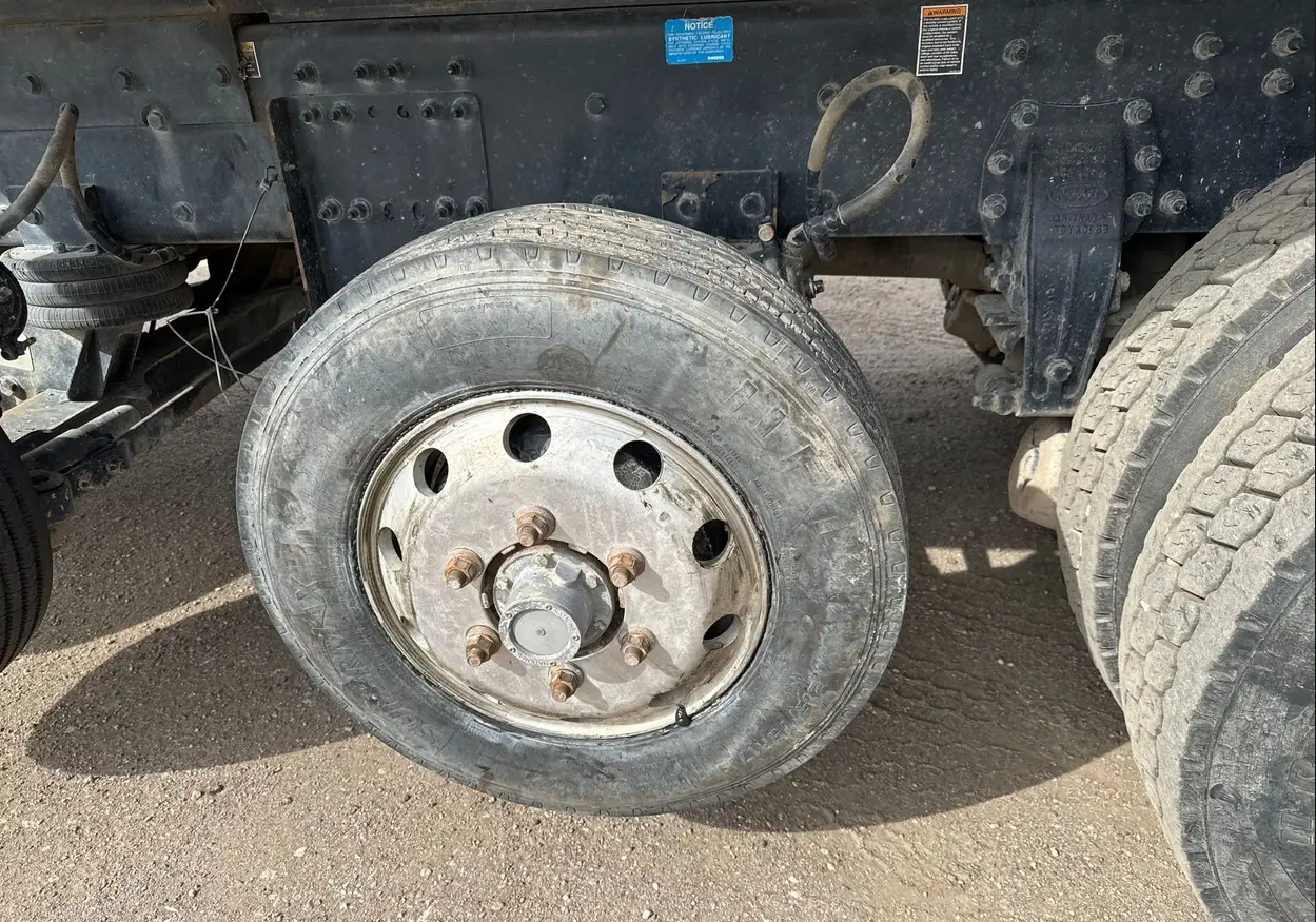 2018 Peterbilt 567 dump Truck For Sale | Low Miles | Live Auction