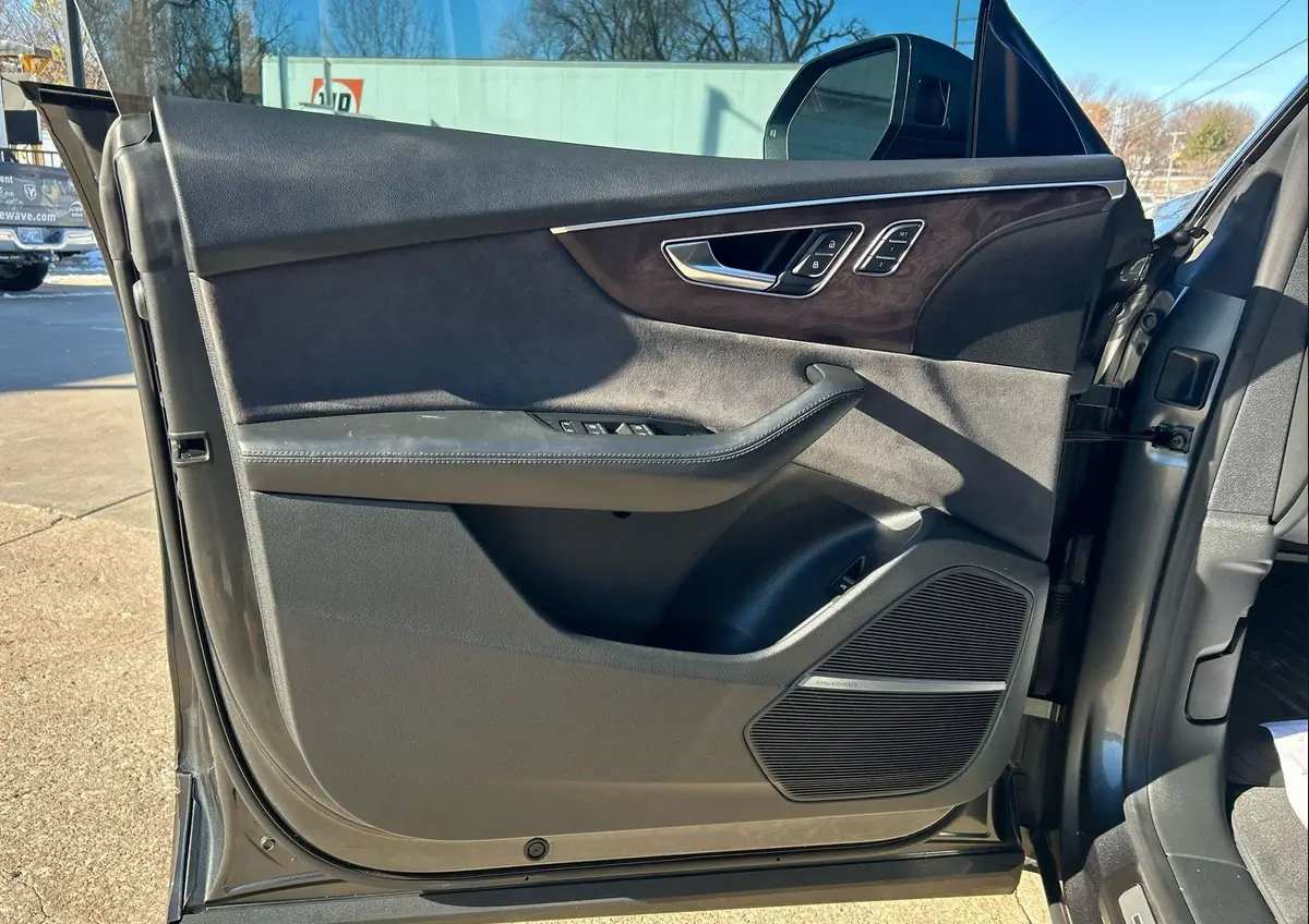 2019 Audi Q8 Quattro Prestige SUV For Sale | Low Miles | Live Auction
