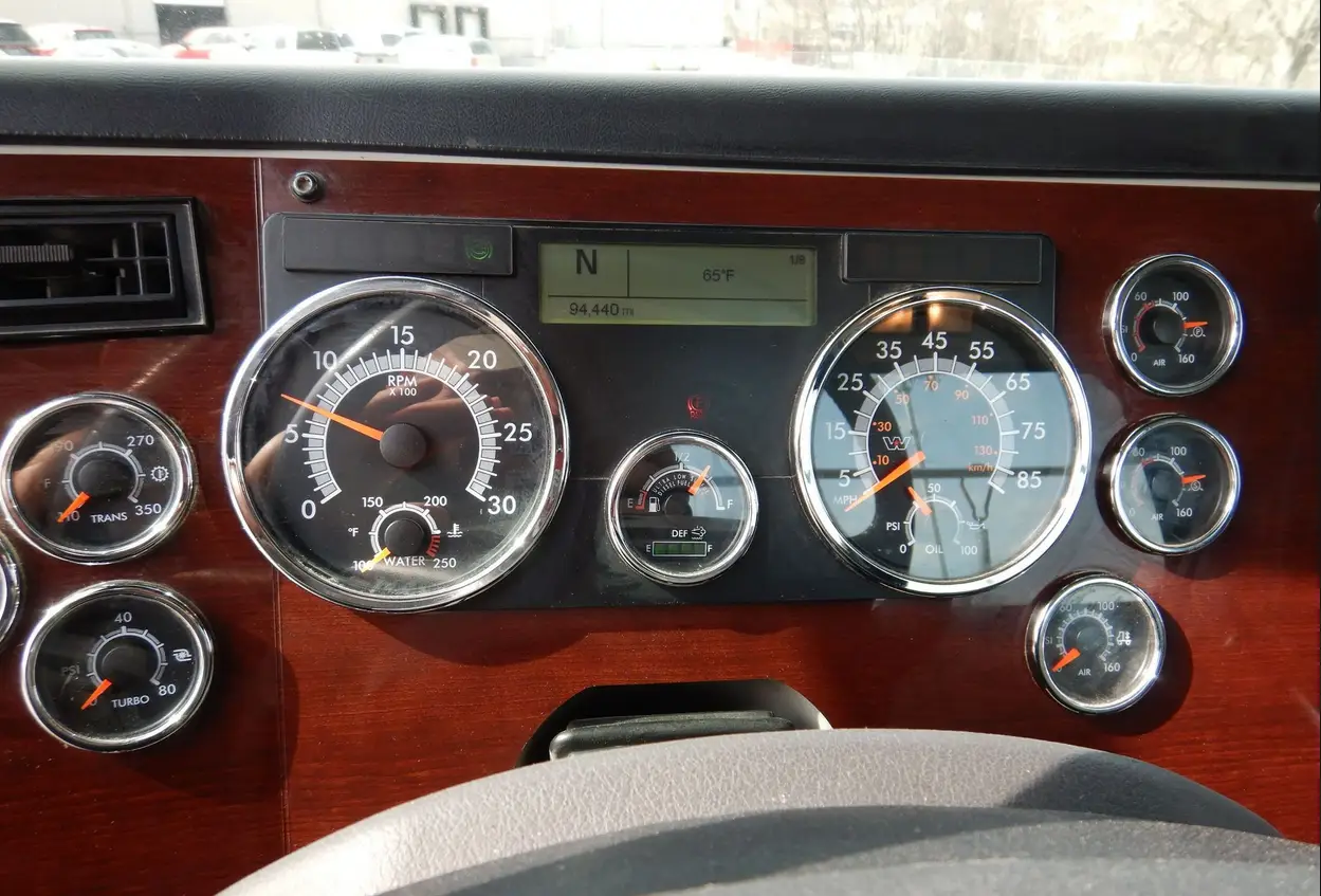 2020 Western Star 4700SB semi Truck For Sale | Low Miles | Live Auction