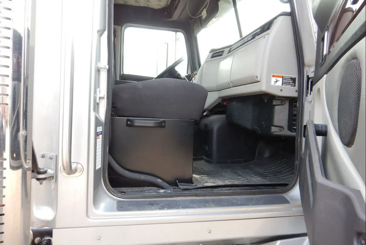 2020 Western Star 4700SB semi Truck For Sale | Low Miles | Live Auction