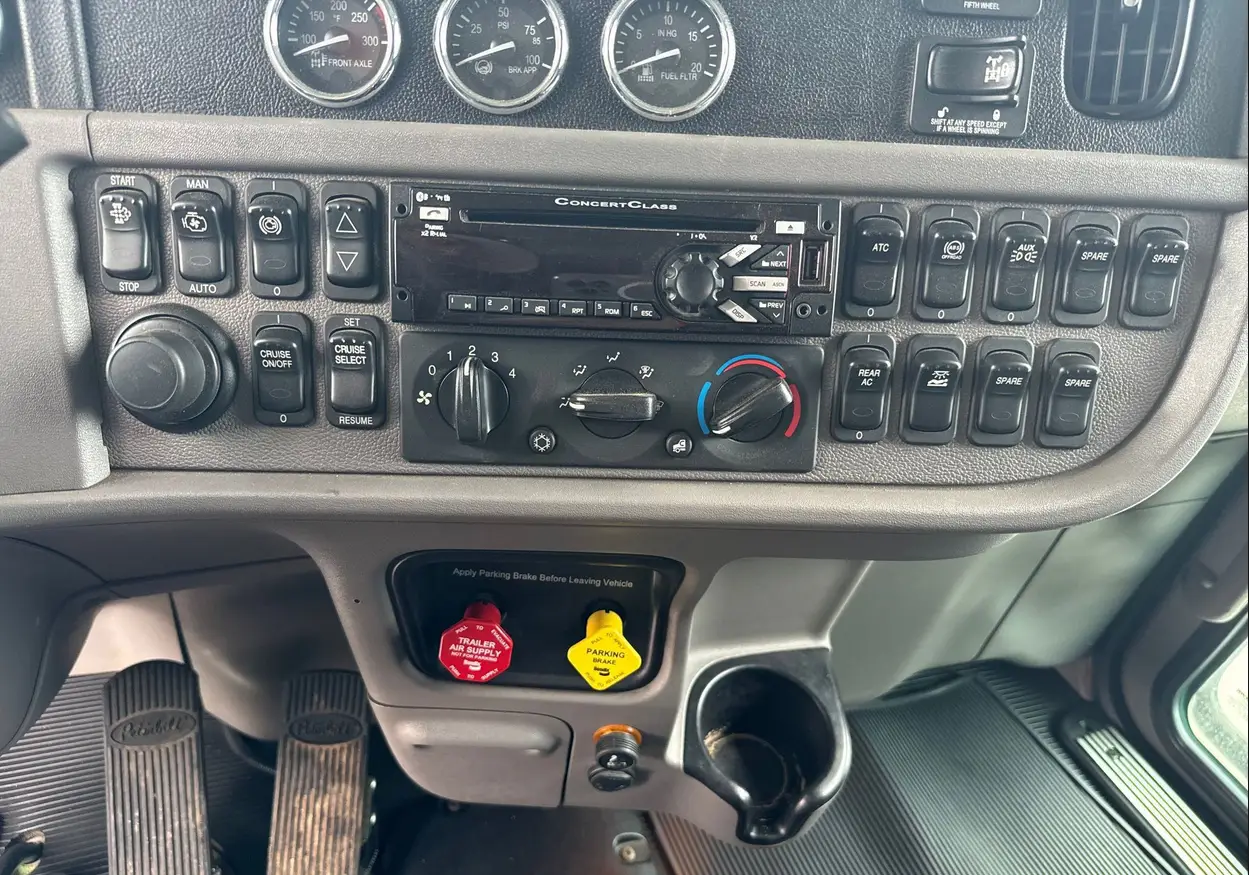 2021 Peterbilt 389 semi Truck For Sale | Low Miles | Live Auction