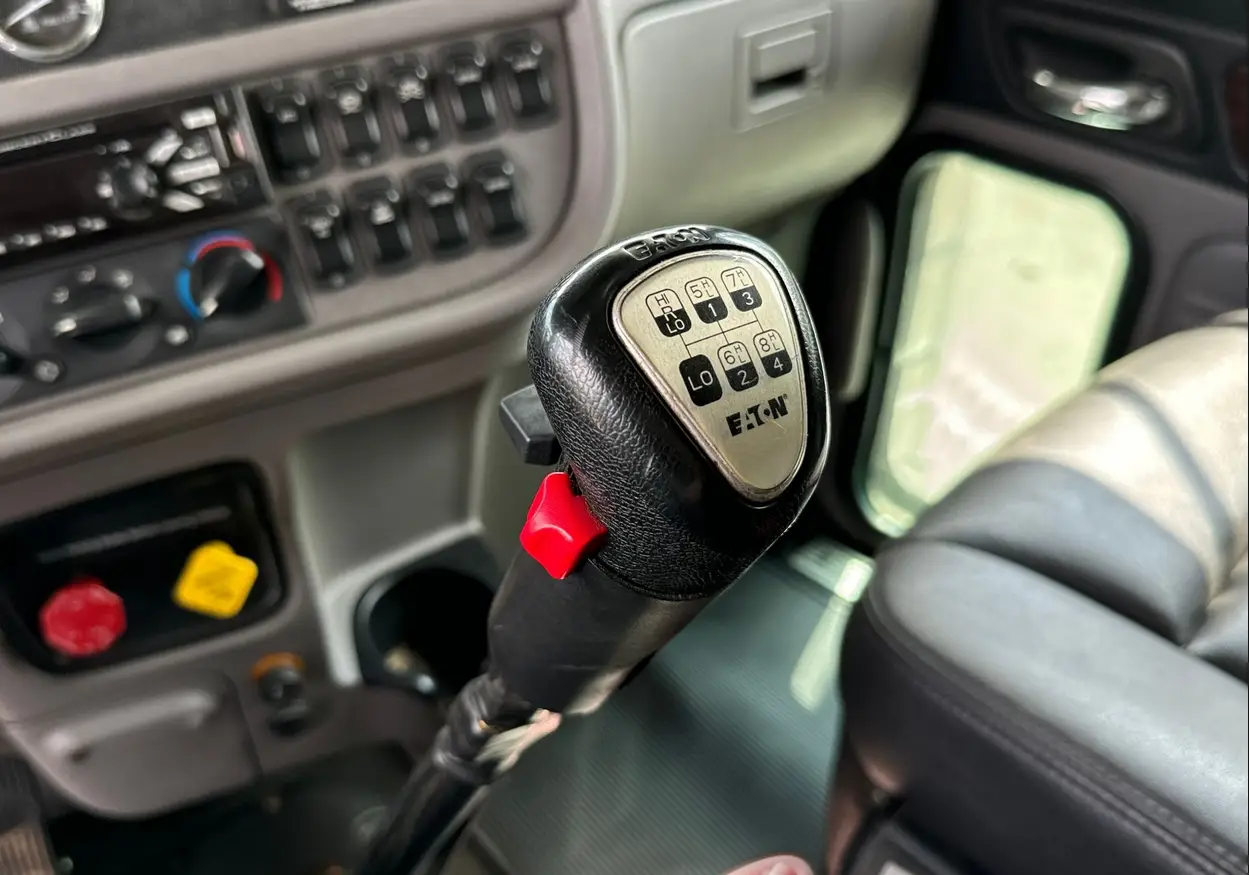 2021 Peterbilt 389 semi Truck For Sale | Low Miles | Live Auction
