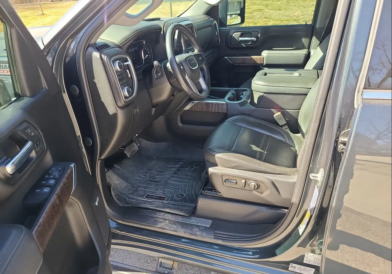 2022 GMC Sierra 3500HD Denali For Sale | Low Miles | Live Auction