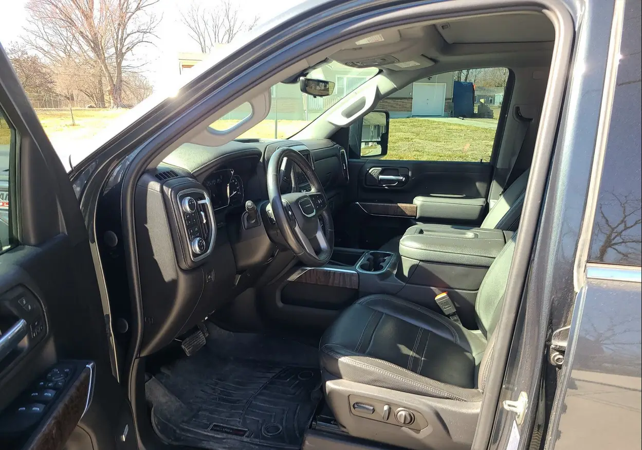 2022 GMC Sierra 3500HD Denali For Sale | Low Miles | Live Auction