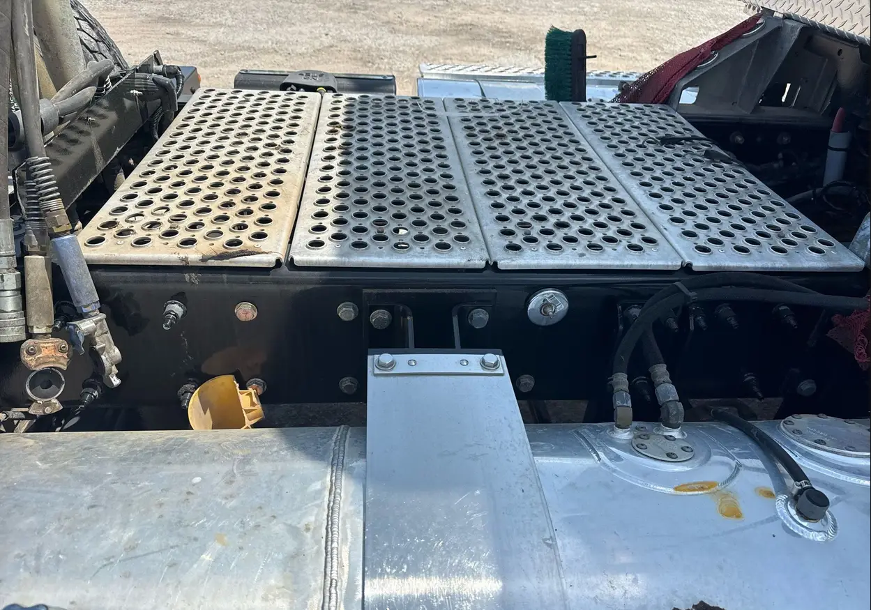 2022 Kenworth T880 semi Truck For Sale | Low Miles | Live Auction
