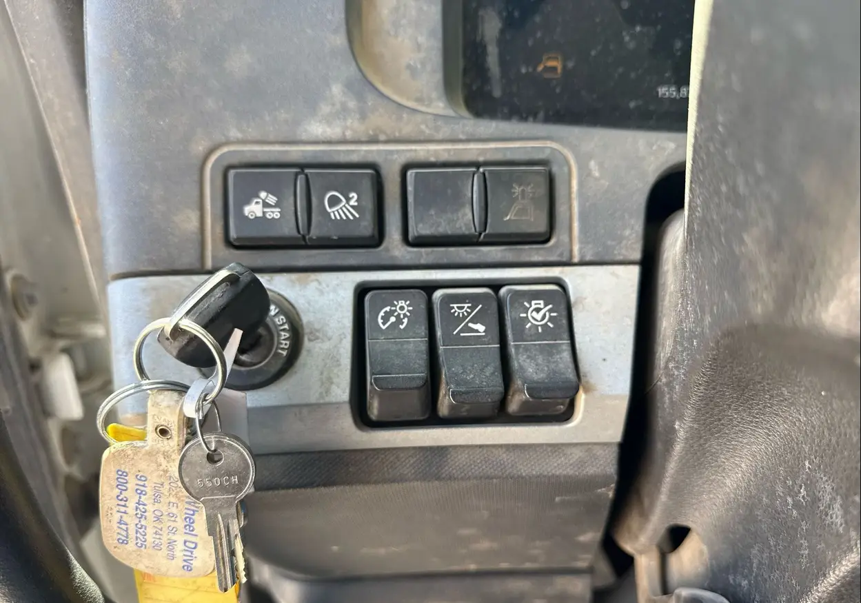 2022 Kenworth T880 semi Truck For Sale | Low Miles | Live Auction