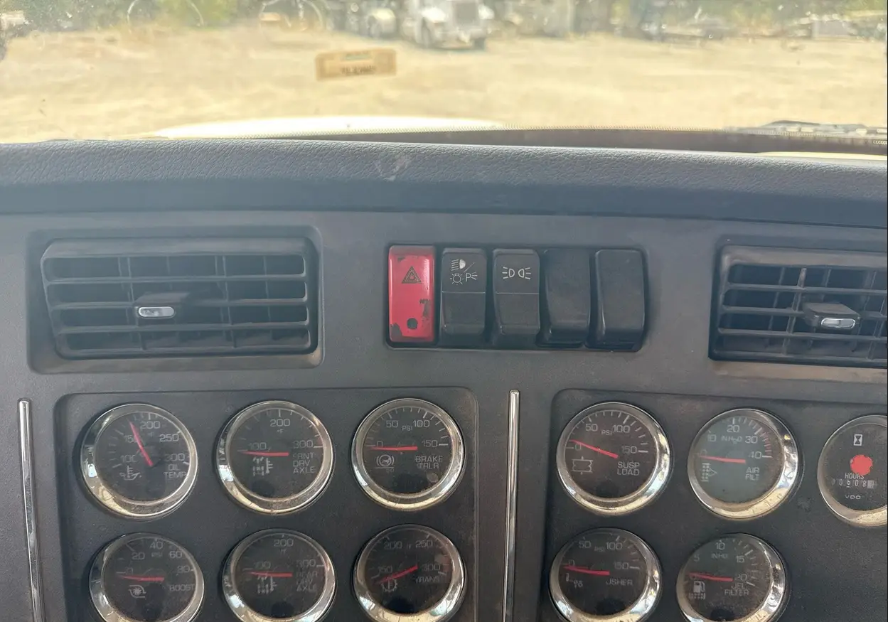 2022 Kenworth T880 semi Truck For Sale | Low Miles | Live Auction