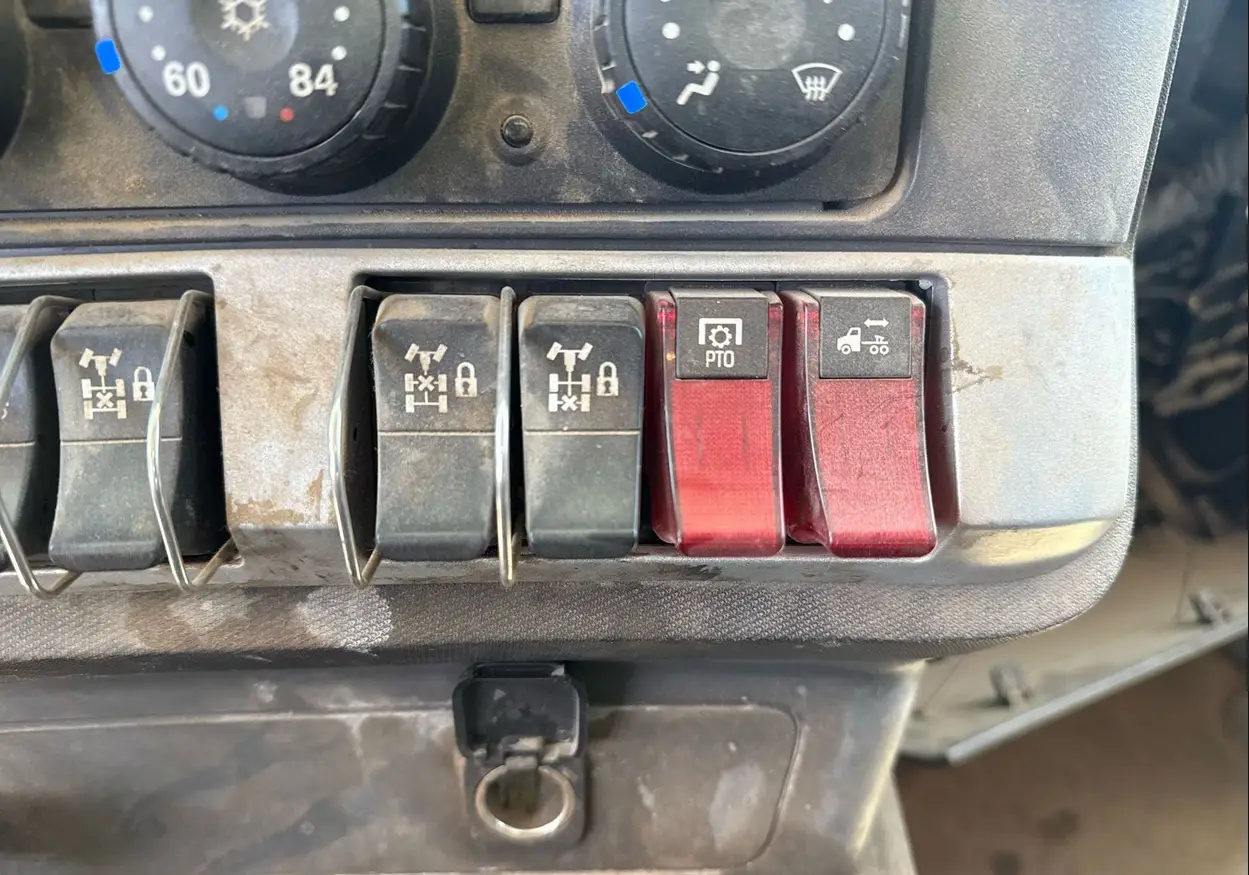 2022 Kenworth T880 semi Truck For Sale | Low Miles | Live Auction