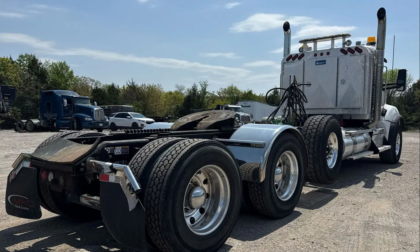 2022 Kenworth T880 semi Truck For Sale | Low Miles | Live Auction