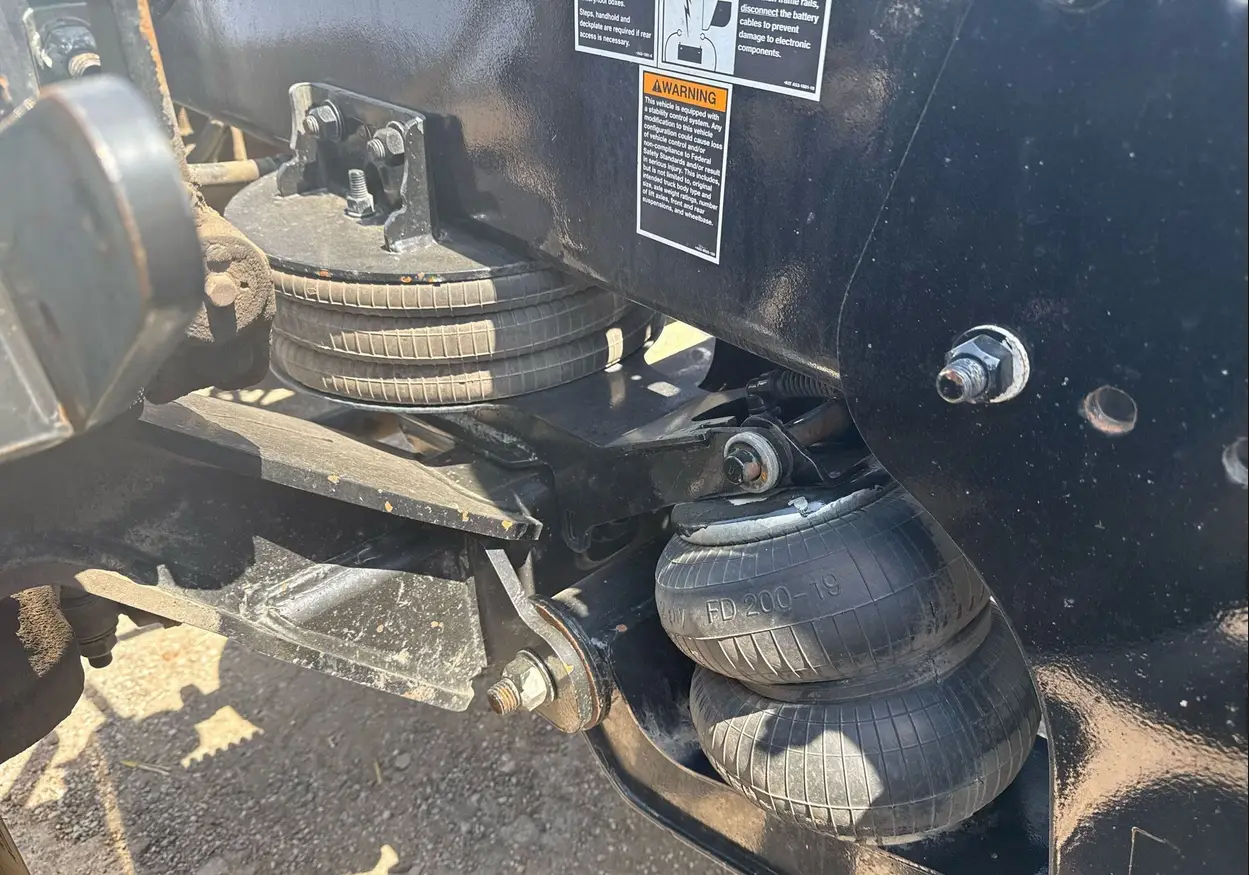 2022 Kenworth T880 semi Truck For Sale | Low Miles | Live Auction
