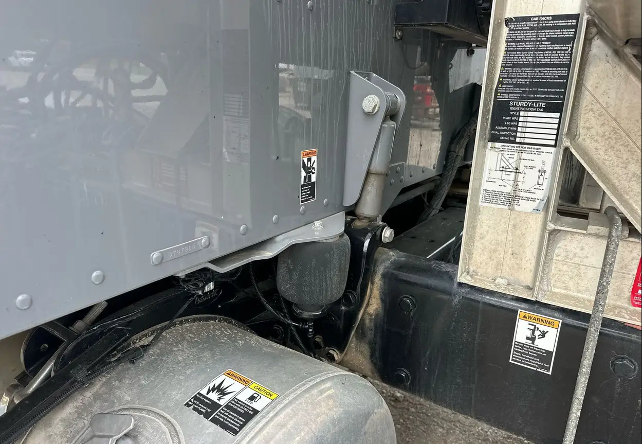 2022 Peterbilt 389 semi Truck For Sale | Low Miles | Live Auction