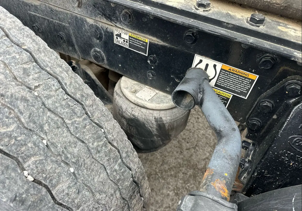 2022 Peterbilt 389 semi Truck For Sale | Low Miles | Live Auction