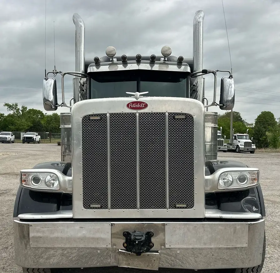 2022 Peterbilt 389 semi Truck For Sale | Low Miles | Live Auction