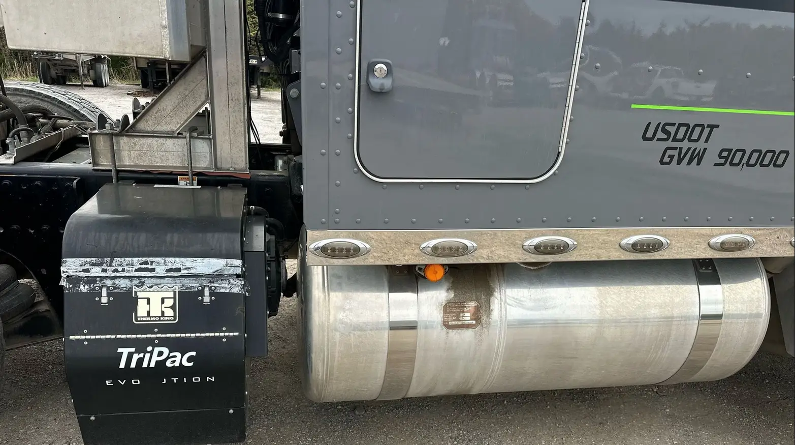 2022 Peterbilt 389 semi Truck For Sale | Low Miles | Live Auction